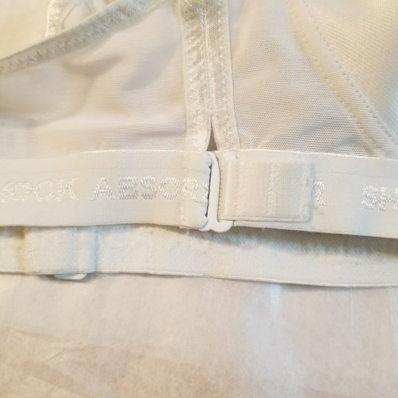 Shock Absorber Racerback Bra - Picture 3 of 8